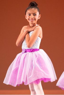 Ballet Pointe class at Xpressions Dance Academy